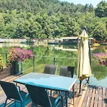 Resort Waterside 3*