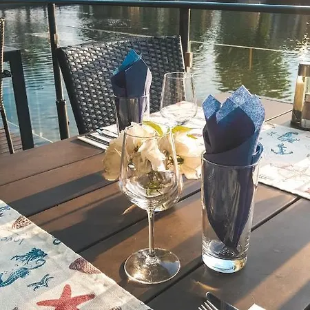 Waterside 3* 오그냐노보