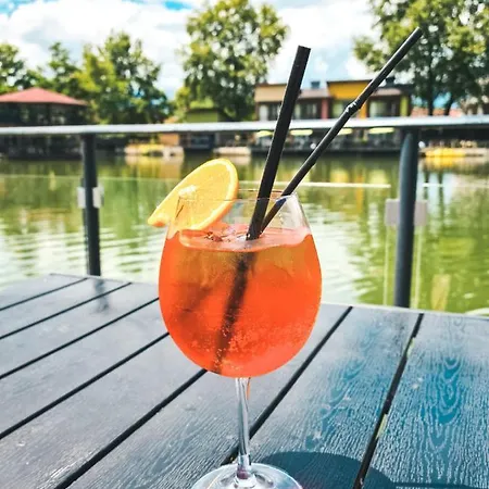 Waterside 리조트 오그냐노보