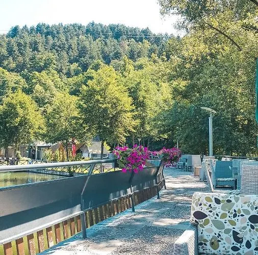 Waterside Semesteranläggning (resort) 3*