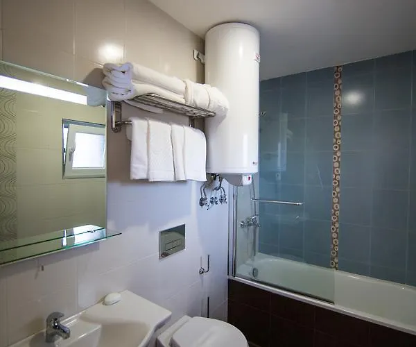 Waterside Semesteranläggning (resort) 3*